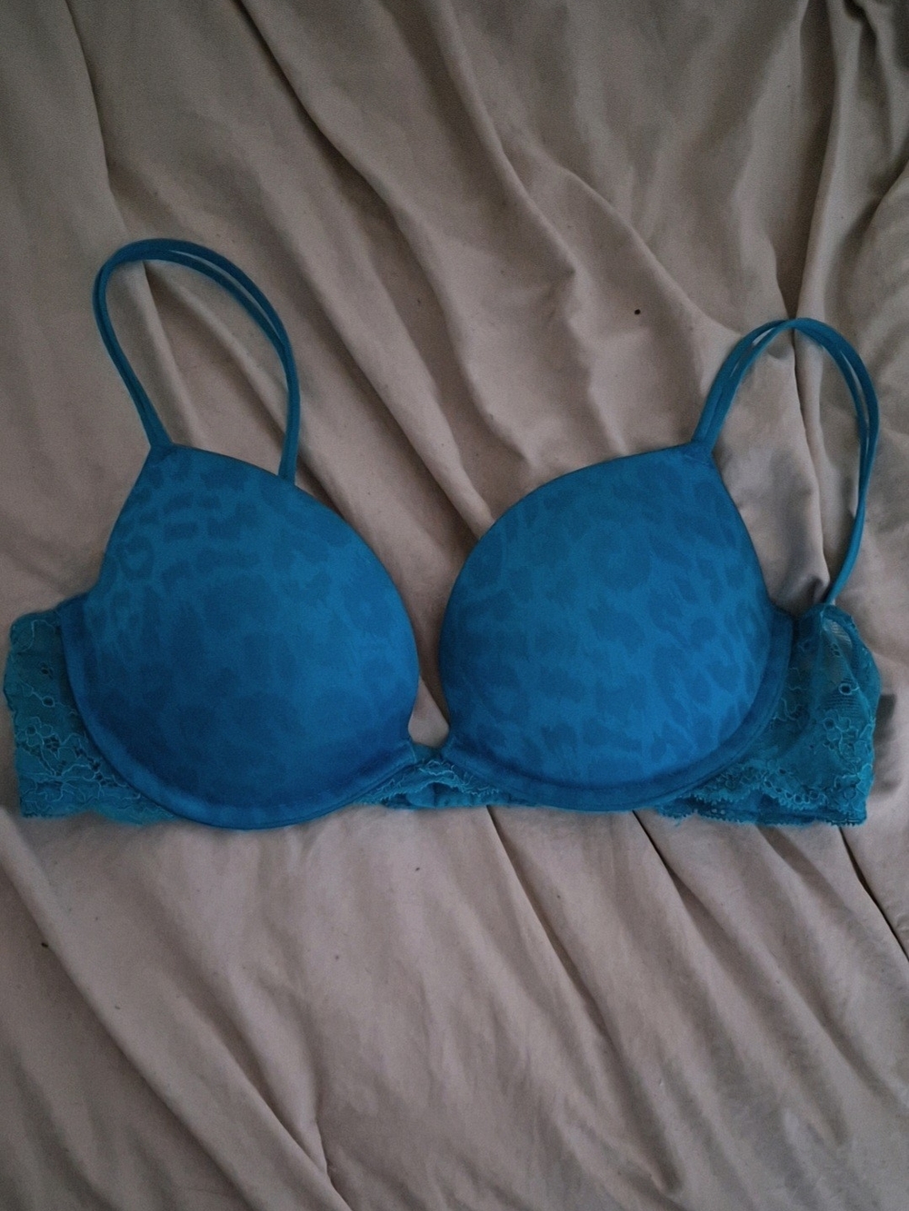 VS PINK Blue Leopard Print Bra